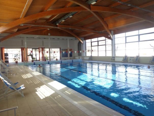 Városi Uszoda Százhalombatta